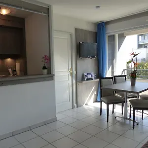 2* Aparthotel Séjours&affaires Ferrand Park République